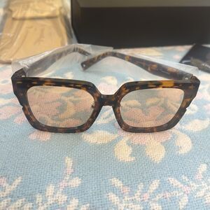 #officesiren 💃 NEW IN BOX Admemory Tortoise Shell Square Sunglasses